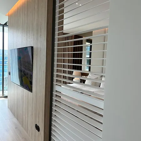 Wave Sea View * ミエンジズドロイェ
