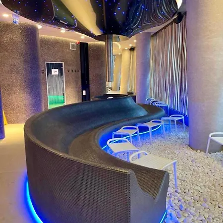 Wave Sea View Apartman *